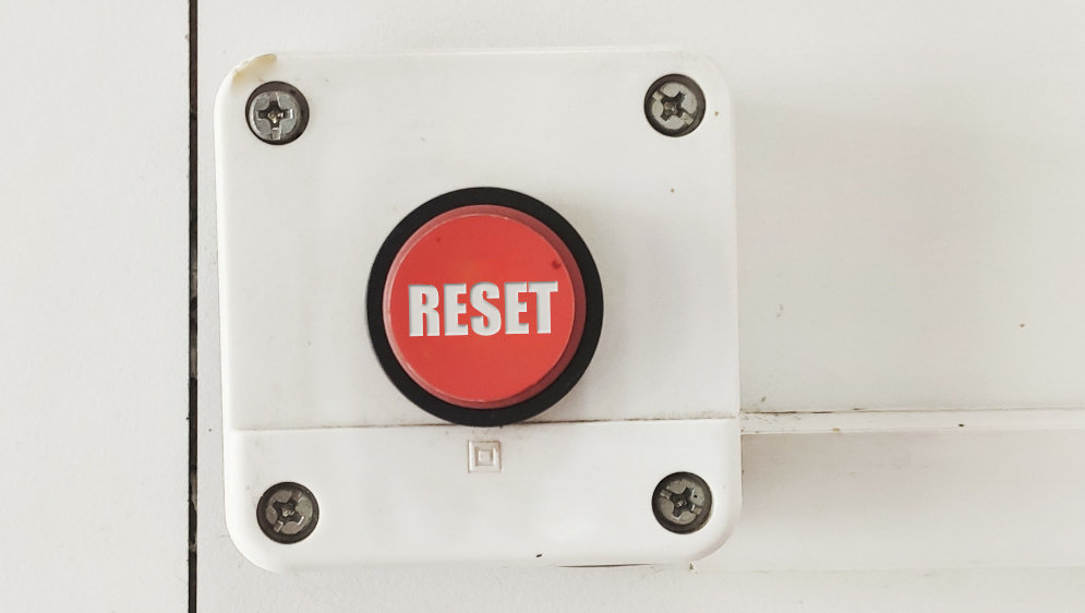 A red button labelled 'reset'.